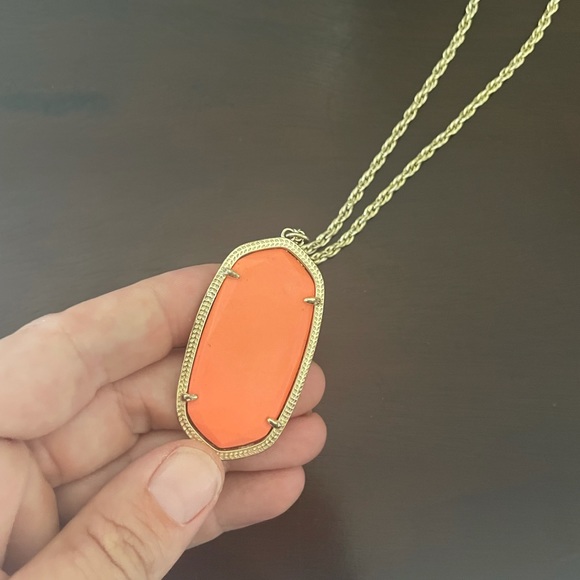 Kendra Scott - Orange & Gold long necklace - Picture 5 of 5